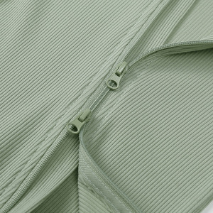 Combinaison <span class=keywords><strong>bébé</strong></span> en tissu de bambou biologique certifié GOTS CPC avec fermeture éclair YKK bidirectionnelle, <span class=keywords><strong>pyjama</strong></span> une pièce à pieds couverts pour nouveau-nés et enfants - Product Image 2