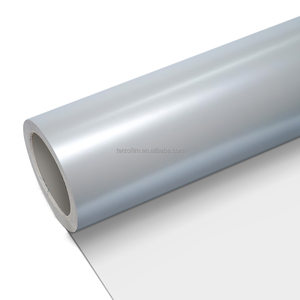 Film de protection automobile durable en PET, résistant aux intempéries et aux taches, avec finition électro-optique couleur - Product Image 1