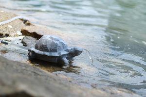 <span class=keywords><strong>Fontaine</strong></span> <span class=keywords><strong>solaire</strong></span> LED moderne <span class=keywords><strong>japonaise</strong></span> en fibre de verre pour jardin extérieur, <span class=keywords><strong>fontaine</strong></span> en forme de lion de mer, lumières en forme de champignon - Product Image 1