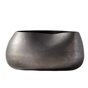 Jardinière d'Intérieur et d'Extérieur en Métal au Design Unique avec Porte-Plante de Couleur Rustique Présentoir de Jardinage Pot de Fleur Pot de Conteneur Floral - Product Image 1