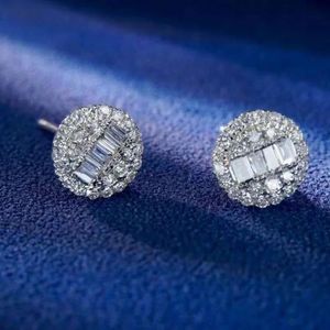 Xinfly 18K Pure Gold Jewelry 0.28 Carat Baguette and Round Cut Stud <b>Cute</b> National Diamond <b>Earring</b> - Product Image 4