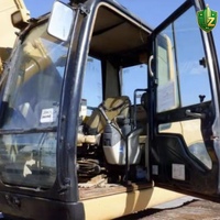 Excavatrice sur chenilles d'occasion CAT 330CL de 30 tonnes, force de creusement adaptée à la construction routière, aux travaux de fondation et aux travaux en carrière