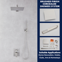 Ensemble de douche intelligent gris anthracite mural avec jets de pluie, jets latéraux et douchette à main pour salle de bain