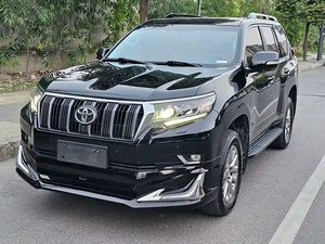 Toyota Prado 2019 3.5L <span class=keywords><strong>Auto</strong></span> TX L Premium 7 Posti SUV Ben Mantenuta con Ruota di Scorta Posteriore, Registro di Servizio Completo e <span class=keywords><strong>Controllo</strong></span> VIN - Product Image 1