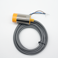 Capteur de Proximité Inductif M30 DC 3 Fils 15mm Non Encastré 12-24V Normalement Ouvert