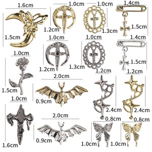 ชุดตกแต่งเล็บ 10 ชิ้น สไตล์เรโทร 3 มิติ ทำจากโลหะผสมสีเงิน รูปทรงหลากหลาย ด้านหลังแบน รูปทรงกากบาท ค้างคาว ดอกไม้ ประดับด้วยคริสตัล สำหรับตกแต่งเล็บ - Product Image 2