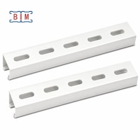 Perfil en C de Alta Resistencia (HDG) de 41x41 con Acabado de Zinc Brillante, Estándar ASTM, Tipo Unistrut, con Orificios Preperforados, para Montaje Pesado en Almacenes