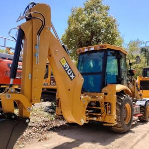 Retroexcavadora CAT 428F de Segunda Mano de Alta Potencia con Motor, Caja de Cambios y Bomba - Buen Estado, Origen Japón, con Ruedas, en Venta - Product Image 1