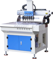 Machine d'alimentation automatique servo quantitative pour PVC, alimentateur à température constante, machine de moulage goutte à goutte pour étiquettes et logos