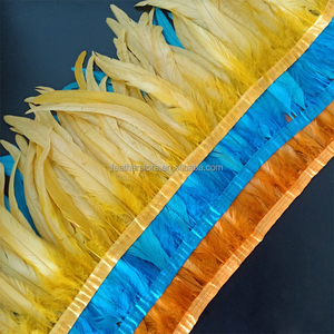 Plumas de Cola de Avestruz Baratas al por Mayor de 20-25 cm, Adorno de Flecos Hechos a Mano <span class=keywords><strong>para</strong></span> Manualidades, Decoración <span class=keywords><strong>para</strong></span> Bodas, Fiestas y Carnavales, Teñidas - Product Image 1