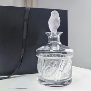 Decantador de cristal transparente de la colección France Owl, con caja de regalo personalizada completa. - Product Image 1