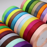 Rubans en polyester à faible MOQ, vente en gros, couleur unie, 25 yards, ruban de décoration pour cadeaux et accessoires vestimentaires