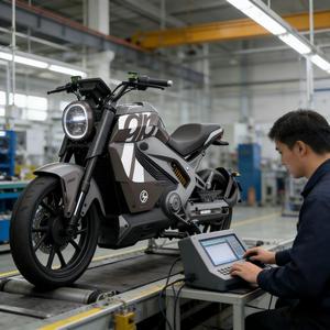 Moto électrique semi-solide 11 kW à moteur central, 130 km/h, grande autonomie, moto tout-terrain de course avec ABS et homologation CEE - Product Image 3