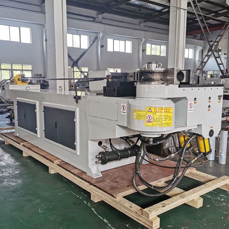 pipe lifting machine