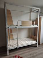 Lit superposé moderne en métal robuste avec escalier et armoire, lit de dortoir avec bureau et tiroirs de rangement pour appartement
