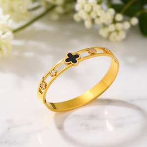 Brazalete Angelina de Acero Inoxidable Chapado en Oro con Diseño de Flor de Cuatro Esquinas, Joyería de Moda Unisex - Product Image 2