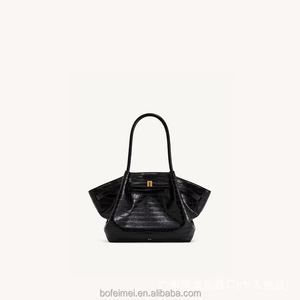 Ordine all'ingrosso: Abbigliamento casual e stile rilassato per tutti i giorni 	 Pelle Genuina di Alta Qualità 	 Borse a mano per ragazze, nuovo design 	 Per i bloggers di moda da cui vendere - Product Image 5