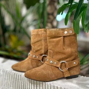 Nuovo anello in pelle scamosciata in metallo a punta stivaletti da donna <span class=keywords><strong>stivali</strong></span> da <span class=keywords><strong>Cowboy</strong></span> Western nuovi <span class=keywords><strong>stivali</strong></span> corti con tacco piatto - Product Image 1
