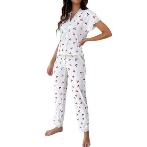 Camisón de Mujer con Estampado Floral de Cerezas, Conjunto de Pijama Elegante con Cintura Elástica, Cuello en V, Cómodo, Transpirable, de Seda de Leche, Corto - Product Image 5