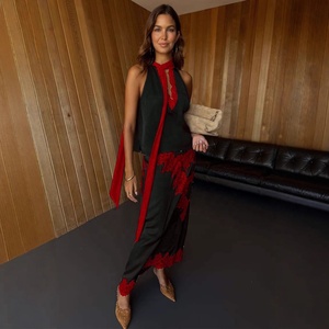 OUDINA Conjunto de Dos Piezas de <span class=keywords><strong>Moda</strong></span> al por Mayor para Mujer, Falda <span class=keywords><strong>Midi</strong></span> Holgada Informal sin Mangas con Encaje y Costuras de Satén - Product Image 3
