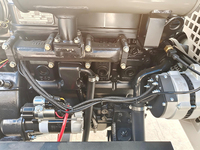 Kompresor Udara Diesel Portabel untuk Pertambangan, Penggalian, dan Pengeboran Batu, Pasokan Udara 5m³/menit, 117psi, Konsumsi 41KW