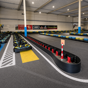 Nuevo Diseño de Pista de Carreras de Go Karts de Grado Comercial, Pista Inflable para Zorbball y Proyectos de Pistas de Carreras de Autos de Choque - Product Image 2