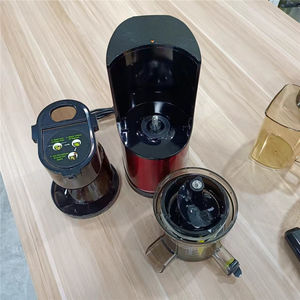 Machine de jus avec grand lancers de 81mm de large et sans BPA, appareil à mastiquer facile à nettoyer, avec tasse de jus de 900 ml - Product Image 4