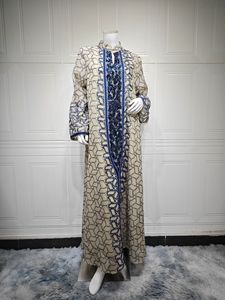 Nouvelle Robe d'été en mousseline brodée de fil Dori, col en V, manches longues, coupe ample, vente en gros - Product Image 6