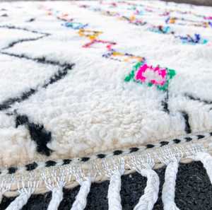 Tapis en laine azilale authentique marocain fait à la main style Beni Ourain personnalisable noué à la main pour la décoration de n'importe quelle pièce - Product Image 5