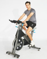 Vélo d'exercice intelligent à rotation avec moniteur numérique - Vélo de fitness pour usage domestique en intérieur en provenance de Chine