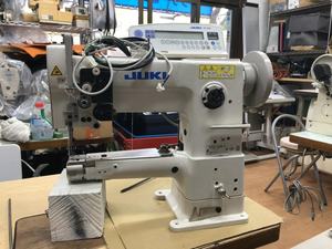 Machine à point noué à lit cylindrique (seconde main) adaptée à la manipulation de sacs, de chaussures et <span class=keywords><strong>d</strong></span>'autres petits articles - Product Image 6