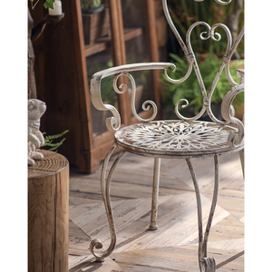 Chaise en fer blanc confortable de style européen pour balcon, patio, jardin, détente - Product Image 2