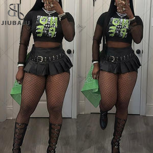 Moda Streetwear kıyafetler kadın O boyun kısa kollu ince Tshirt + PU etek + file çoraplar üç parçalı setleri - Product Image 1