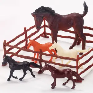 Jouet miniature 2.5/5 pouces chevaux en plastique avec clôture