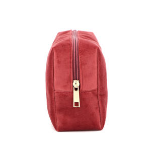 Bolsa de viaje de terciopelo para cosméticos, organizador de maquillaje personalizable, proveedor de bolsas de inodoro de lujo para mujer - Product Image 4