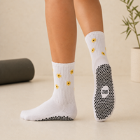 Chaussettes de yoga antidérapantes en coton respirant avec logo personnalisé, design jacquard, pour femmes, performance, fitness, pilates