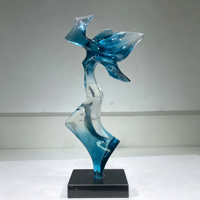 Statue en résine Daffy Duck plaquée électrolytiquement, faite à la main et peinte à la main, 45 cm, moderne, pour la décoration artistique de la maison, sculpture de dessin animé, salon, bureau