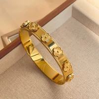 Bracelet minimaliste en acier inoxydable unisexe avec accents de diamants, bijoux tendance pour un usage quotidien et un cadeau