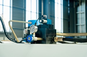 ماكينة قص الصفائح المعدنية WUSVEK QC11K بسمك 6 مم، رائدة في السوق وذات عمر تشغيلي طويل - Product Image 5