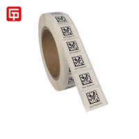 Rollo de pegatinas de código de barras QR autoadhesivo personalizado de fábrica impermeable impreso Número de serie número variable de seguridad aleatorio