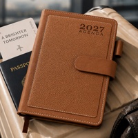 Agenda de planification d'entreprise personnalisé A5 en cuir PU marron avec gaufrage, couverture rigide, 2026-2027, avec poche intérieure