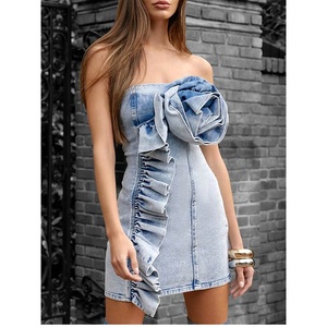 OUDINA-Vestido vaquero corto con cremallera plisada y volantes para mujer - Product Image 1