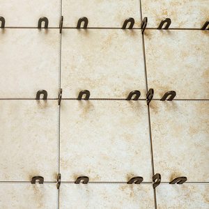 ELEHK Espaciadores de piso de cerámica en forma de U de gran calidad, cuñas de <span class=keywords><strong>herradura</strong></span> de plástico de diseño moderno para uso en apartamentos - Product Image 4