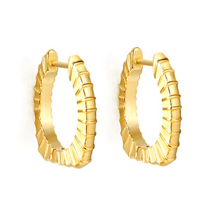 ต่างหูแบบห่วง สแตนเลสชุบทอง ทรงกลม รูปทรงเรขาคณิต ใส่ได้ทุกวัน สำหรับทุกเพศ - Product Image 5