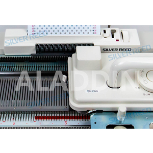 Agents de <span class=keywords><strong>recrutement</strong></span> Mode Système unique SILVER REED SK280 Fleur Carte Tissage Manuel Chandail Machine à tricoter - Product Image 1