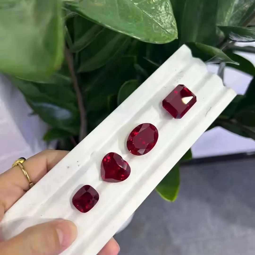 En gros Toutes Les Formes 1ct 2ct Rond Brilliance Cut Ovale Pigeon Sang Rubis Perles pour La Fabrication De Bijoux Lab Grown Ruby