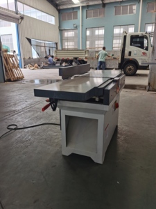 เครื่องกัดแต่งไม้แบบแกนหมุนเดี่ยว รุ่น MX5117B สำหรับงานประตูไม้และงานไม้ทั่วไป - Product Image 5