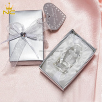 Croix ovale en cristal sur socle argenté avec base lumineuse LED, presse-papier, pour cadeau de première communion, mariage, ou souvenir de baby shower