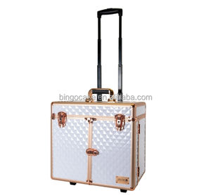 Mallette de toilettage en aluminium pour chien, 2 roues et poignée télescopique - Product Image 2