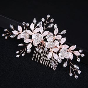 Accessoires de cheveux de mariée de style coréen, exquis, avec fleurs et feuilles, peigne <span class=keywords><strong>à</strong></span> cheveux en forme de rose, design assorti - Product Image 1